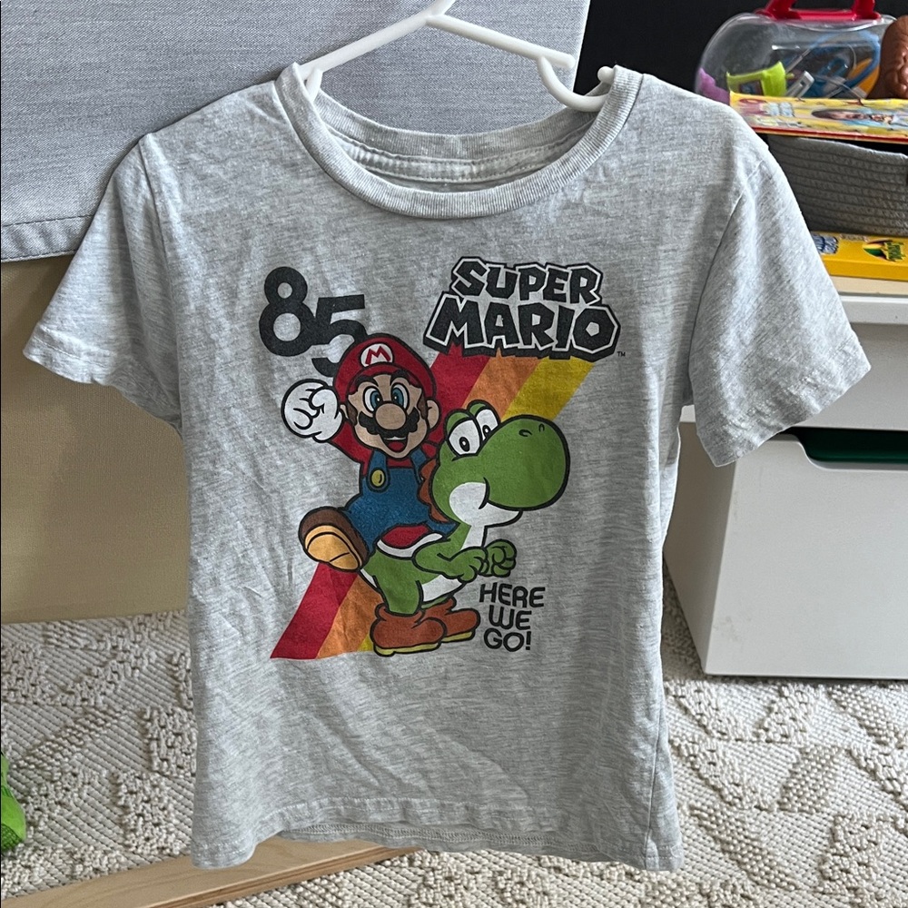 Super Mario Kids Gray T-Shirt 5T